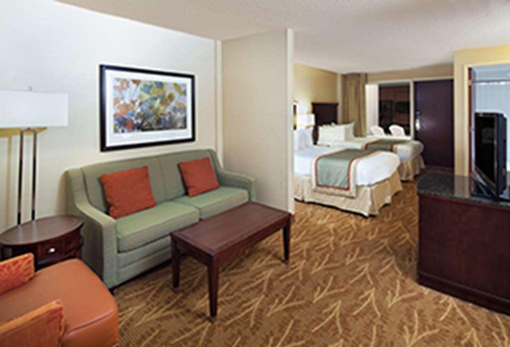 Kahler Inn And Suites Рочестър Стая снимка