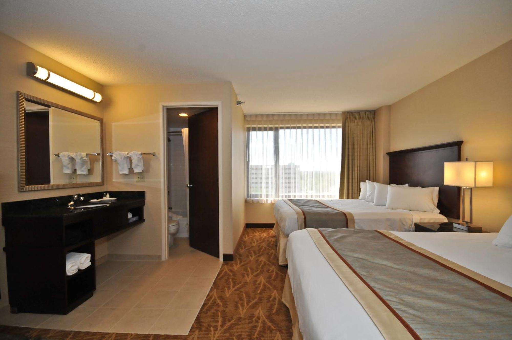 Kahler Inn And Suites Рочестър Екстериор снимка