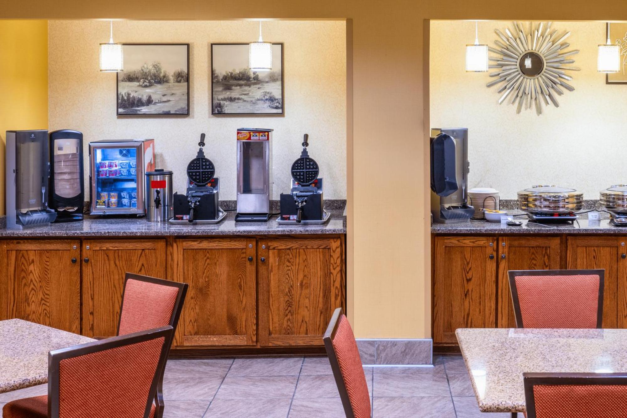 Kahler Inn And Suites Рочестър Екстериор снимка